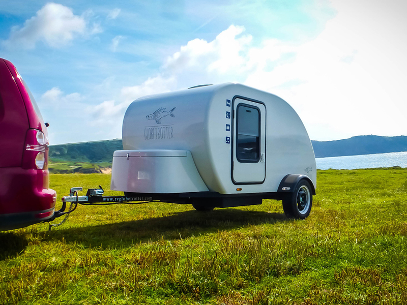 minicaravana RV Globetrotter portada