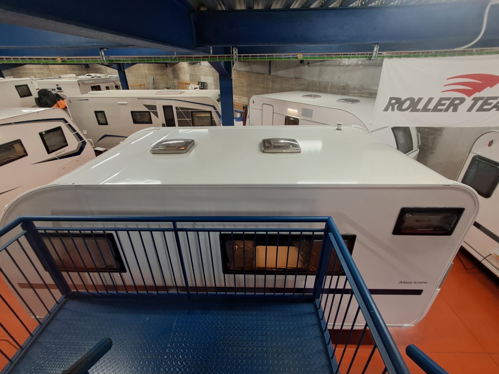 ADRIA ALTEA 472 PK STOCK L'ALBA 3