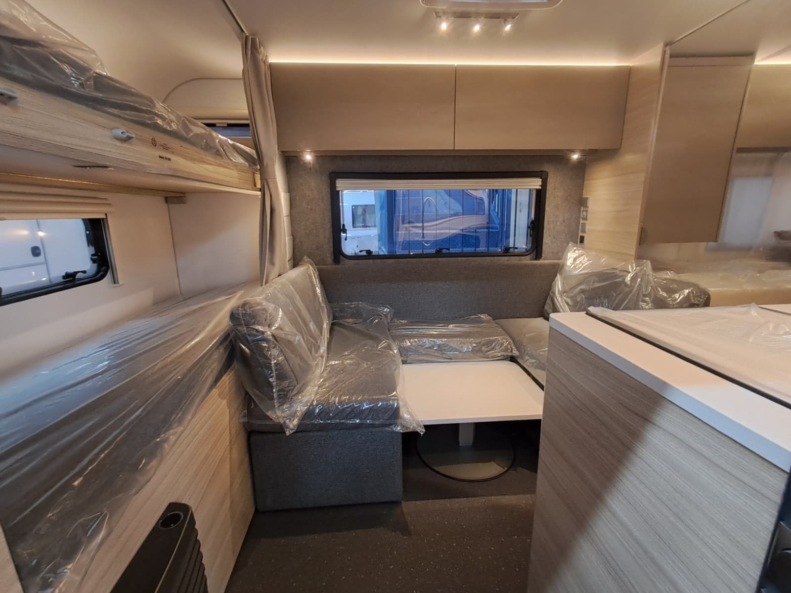ADRIA ALTEA 472 PK STOCK L'ALBA 5