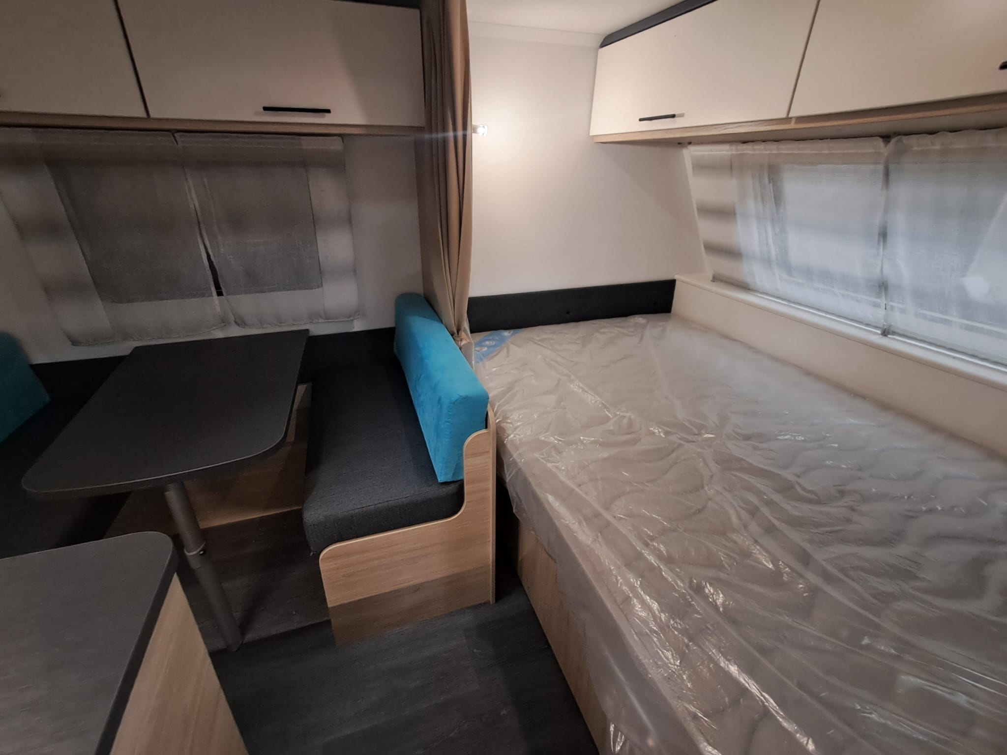 CARAVELAIR ALBA 496 FAMILY L ALBA CARAVANING 3