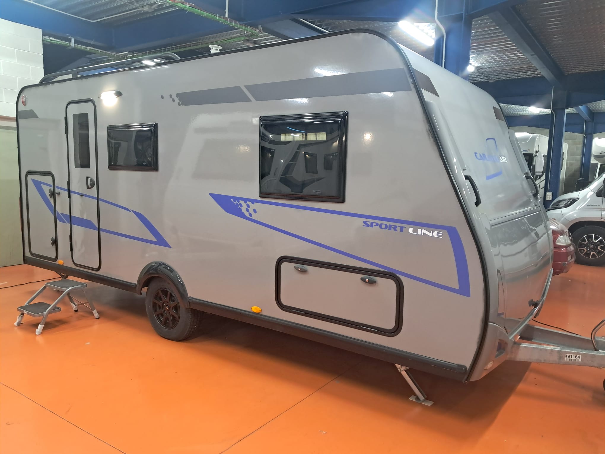 CARAVELAIR SPORT LINE 486 STOCKS LALBA CARAVANING 1