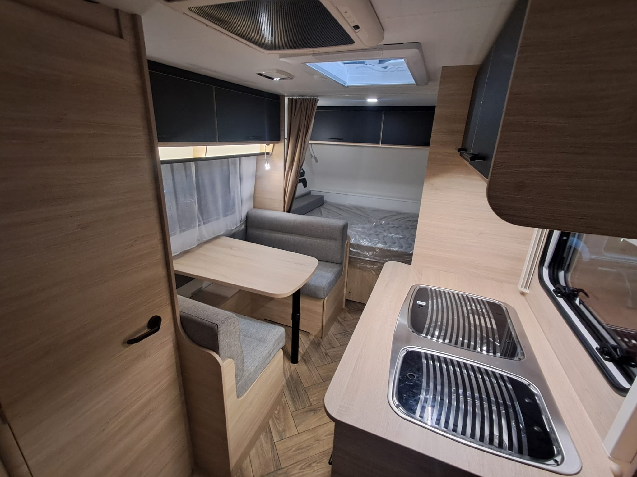 CARAVELAIR SPORT LINE 486 STOCKS LALBA CARAVANING 4