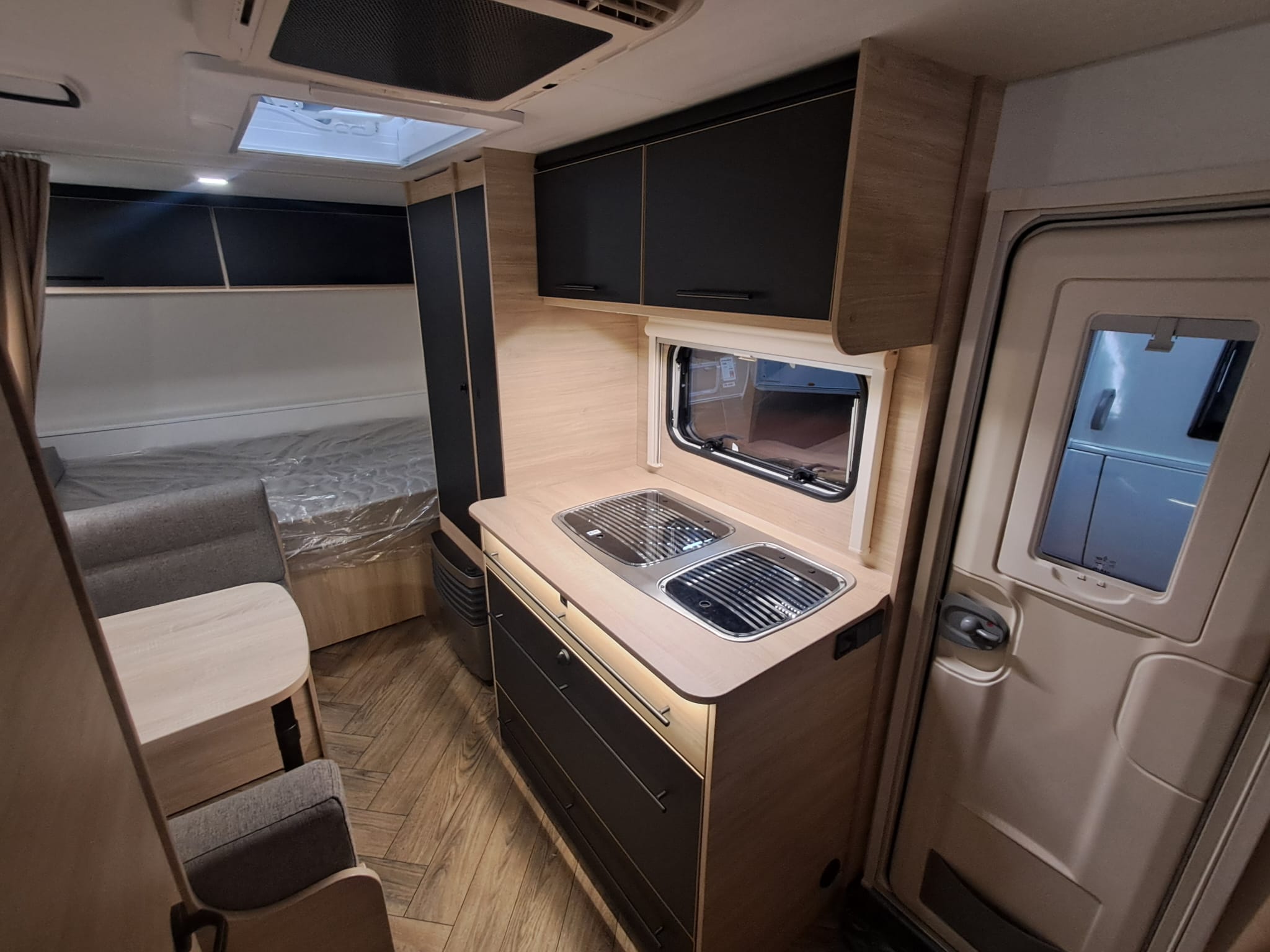 CARAVELAIR SPORT LINE 486 STOCKS LALBA CARAVANING 6