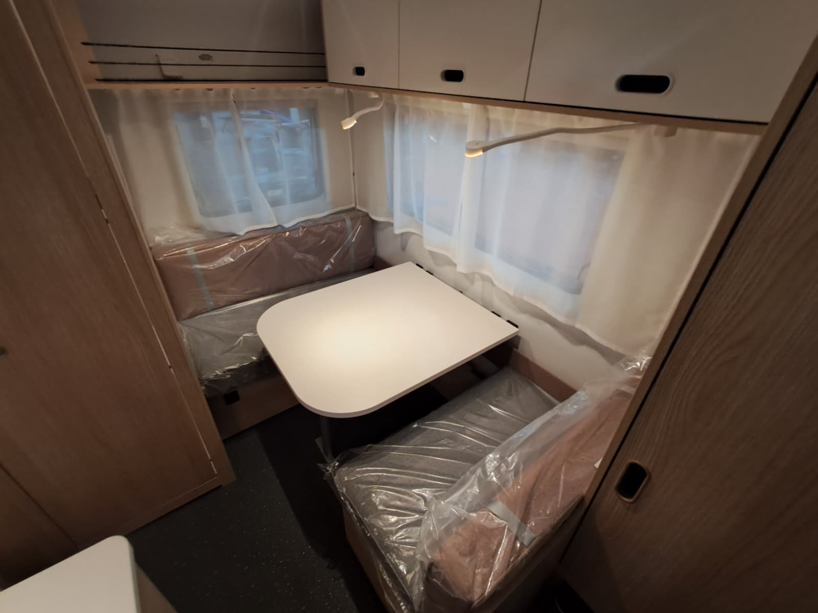 ADRIA AVIVA 400 PS TRUMA MOVE 2026 10