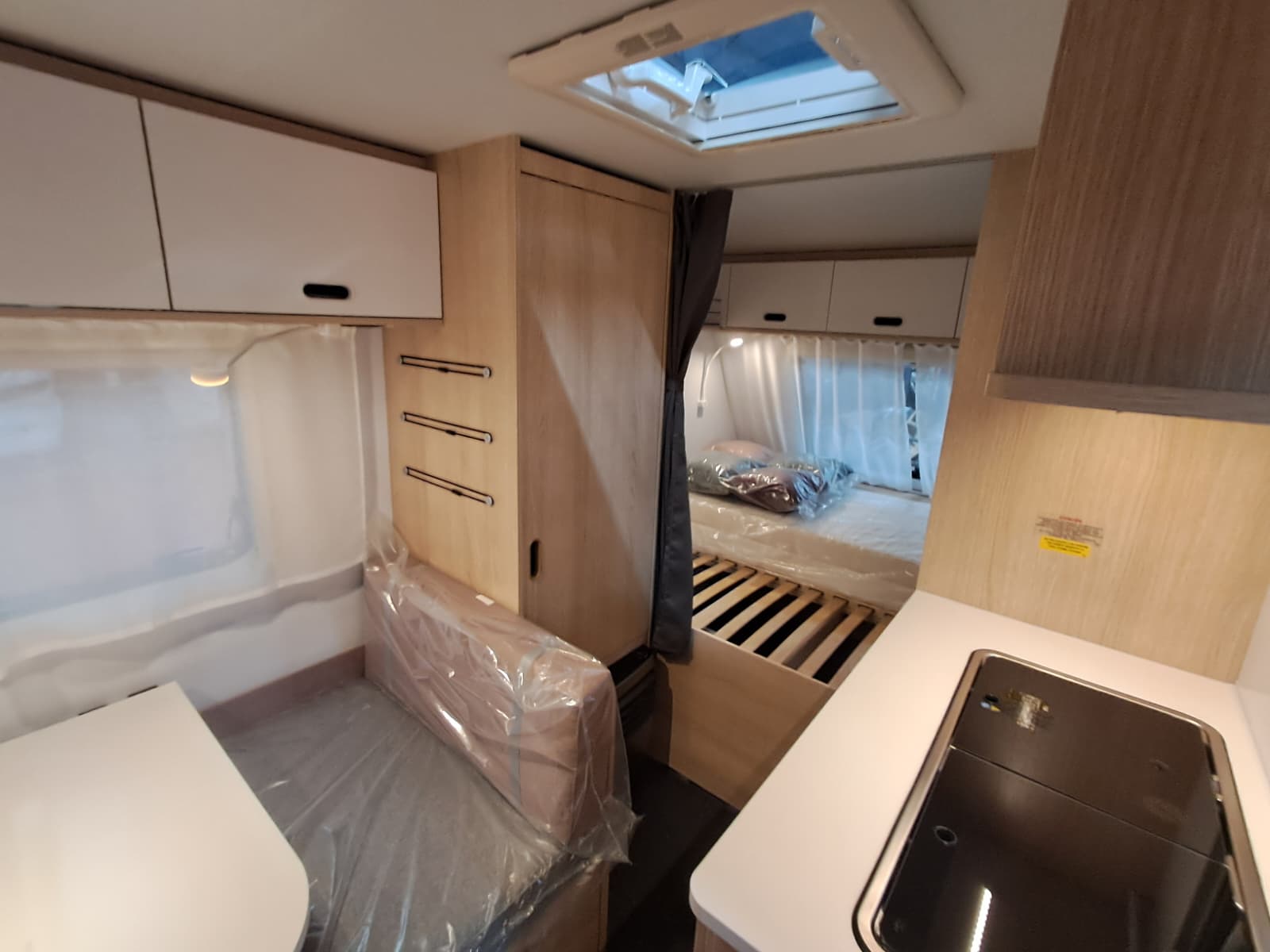 ADRIA AVIVA 400 PS TRUMA MOVE 2026 7