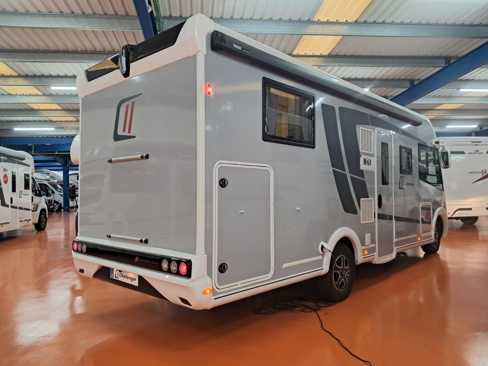 CHALLENGER FIAT 3048 GRAPHITE EDITION INTEGRAL AUTOMATIC 3